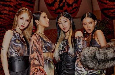 RBW 측 “마마무 솔라·문별 재계약 완료…휘인·화사 긍정 논의”