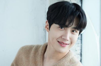 ‘사생활 논란’ 김선호 컴백 잰걸음