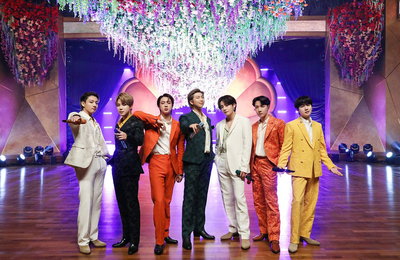 '5월 컴백' 앞둔 방탄소년단, 미국 음악 전문 매체 빌보드 200 61주 연속 차트인