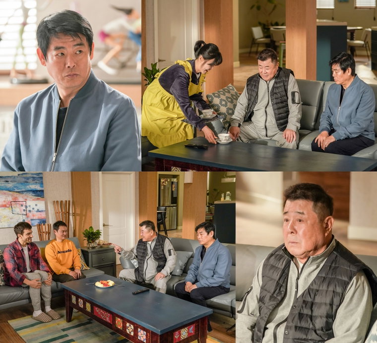 어쩌다가족 사진제공: 송아리미디어