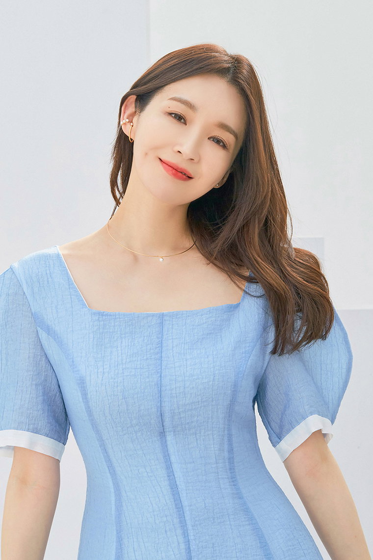 사진=일리앤(12&)