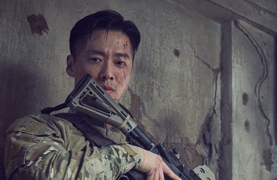 MBC 새 드라마 <검은 태양> 남궁민-박하선-김지은, 이들의 관계가 그려낼 서막은? 극과 극 분위기로 시선 집중! 캐릭터들 간의 숨겨진 사연은 무엇?!