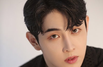 박현호, 솔로 활동 본격 시동…오늘(7일) '더쇼'서 '돈돈돈' 첫 무대