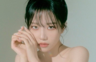 '솔로 컴백' 조유리 'GLASSY' 비주얼 포토..동화 속 주인공 '몽환美'