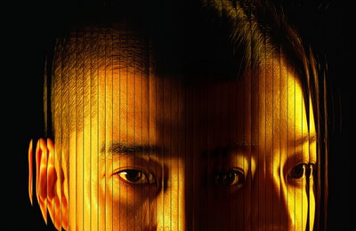 올레tv x seezn 오리지널 <크라임 퍼즐> 윤계상X고아성 파격 변신! 시선 압도하는 메인 포스터 공개