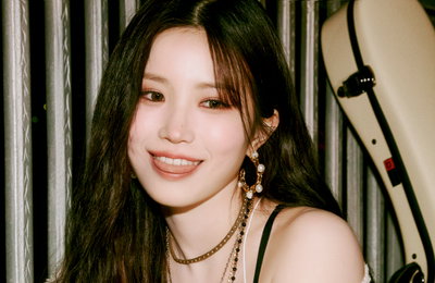 프로미스나인 송하영, 스웨덴세탁소 10주년 프로젝트 ‘나의 스웨덴세탁소’ 참여…’그래도 나 사랑하지’ 리메이크
