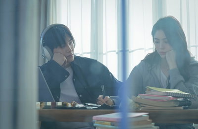 디즈니+의 오리지널 시리즈 <사운드트랙 #1> 김희원 감독 "박형식X한소희, 사랑스럽고 영민한 배우"(인터뷰)