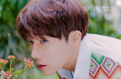인피니트 김성규, '포근+따뜻' 봄 감성 물씬...'SAVIOR' 새 콘셉트 포토 공개