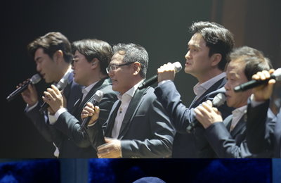 [JTBC 뜨거운 씽어즈] “어메이징!” 배우 신구가 찬사 쏟아낸 ‘댄싱퀸’ 무대...장현성 아들 장준우가 오열한 이유