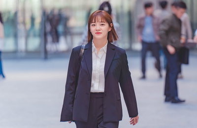 SBS <오늘의 웹툰> 대세 배우 김세정의 사내맞선? 이번엔 사내맞‘짱'이다! 신입사원 ‘온마음’ 역으로 오피스물 도전
