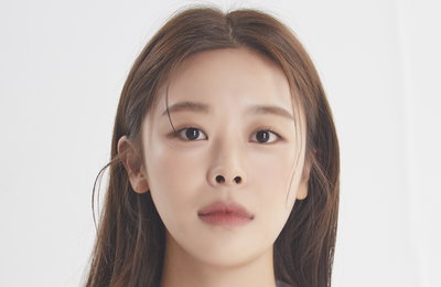 싱어송라이터 소이에, 르엔터와 전속계약 체결...원더걸스 유빈의 첫 후배 양성