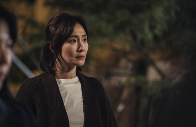 tvN 드라마 프로젝트 오프닝(O’PENing) '아파트는 아름다워' 현실 정조준! '믿보배' 박효주X서영희가 보여줄 차별과 혐오 멈출 용기와 연대