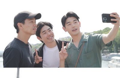 MBC 예능 <호적메이트> 엄친아 에릭남 삼형제, 파리에 떴다! “6년 만의 형제 여행”