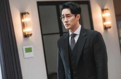 MBC 금토드라마 <닥터로이어> 소지섭X임수향 VS 이동하, 일촉즉발 만남 현장 포착