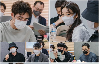 KBS 2TV 새 수목드라마 ‘진검승부’ 도경수-이세희-하준-김상호-이시언 등, 첫 만남부터 강렬한 ‘임팩트 시너지’ 터졌다! 유쾌X상쾌X통쾌X호쾌한 ‘4쾌한 대본 리딩’ 공개!