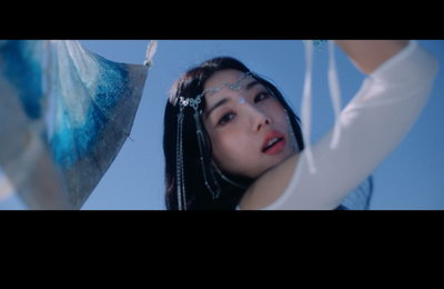 권은비, 'Underwater' MV 티저 공개...'역대급 퍼포먼스' 화려한 귀환 예고