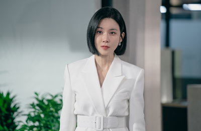 JTBC 새 토일드라마 ‘대행사’ 이보영 착붙 캐릭터 스틸컷 최초 공개! 연기력+흥행력 모두 잡고 송중기 바통 이어받는다!