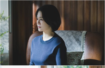 SBS 월화드라마 <트롤리> 김현주X박희순 집 입성한 정수빈?! 김현주X박희순X정수빈, 아슬아슬한 맞대면 포착