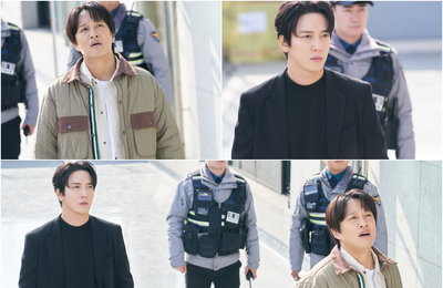 KBS 2TV 월화드라마 ‘두뇌공조’ 정용화-차태현, “고등학생 구하기 위해 나섰다!”비장함 드리운 ‘옥상 투 샷’ 포착!