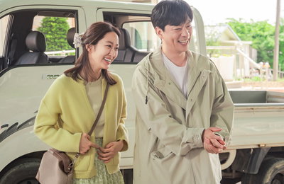 MBC 단편드라마 ‘나는 돈가스가 싫어요’ 정상훈-전혜빈, 다둥이 낳은 ‘잉꼬부부’ 바이브 스틸컷 공개