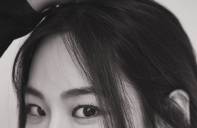 배우 한지은, 김히어라와 한솥밥