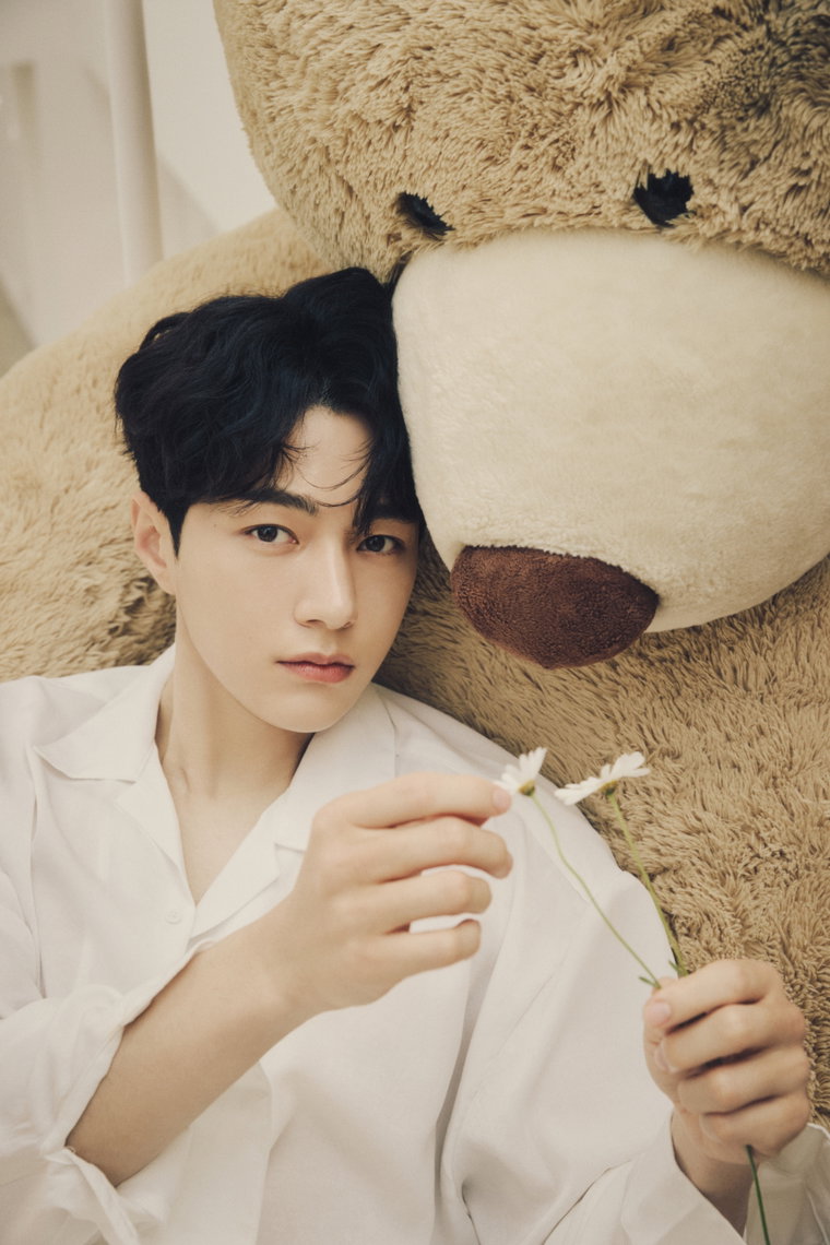 엘,김명수,