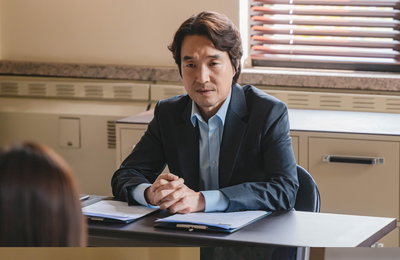 <이토록 친밀한 배신자> 한예리x노재원, 한석규와 떨리는 첫 만남 포착