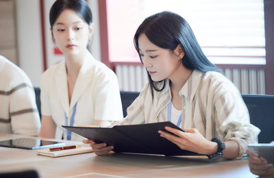 <취하는 로맨스> 김세정X이종원X신도현X백성철, 지상주류 '흥미진진' 4자 대면 포착