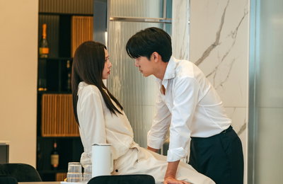 <지금 거신 전화는> ‘사주 커플’ 유연석-채수빈, 시청자 심박수 높인 명장면 셋 공개