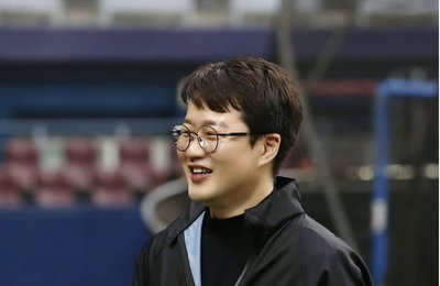 JTBC 예능 프로그램 <최강야구> 장시원 PD, ‘2024 콘텐츠 대상’ 대통령 표창 수상