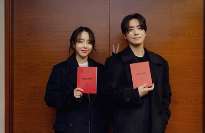 넷플릭스 시리즈 <레이디 두아> 제작 확정, 신혜선 & 이준혁, 김진민 감독의 명품 조합