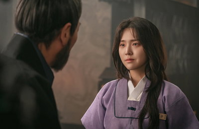 채널A 토일드라마 <체크인 한양> 김지은, 父 원수 김의성에게 정체 밝힌 이유는?