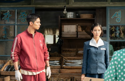 넷플릭스 <폭싹 속았수다> 3월 4주간 공개 확정 · 아이유X박보검 풋풋한 퍼스트룩 스틸 공개