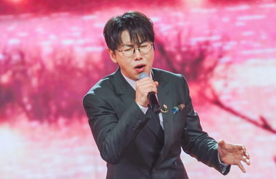 TV CHOSUN '미스터트롯3' 춘길 "팀원들에게도 알리지 않은 사실.." 마스터+대기실 '오열' 사연은?