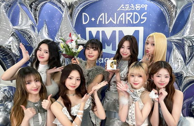 유니스, 디 어워즈 드림스 실버 라벨·디스커버리 수상 '2관왕 등극'