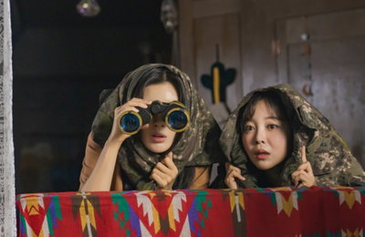 tvN 토일드라마 <감자연구소> 이선빈, 강태오X정신혜 다정 분위기에 감시 모드 발동 ‘흥미진진’