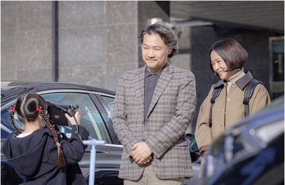 지니 TV 오리지널 드라마 ‘라이딩 인생’ 라이딩 커플 조민수-정진영, 로맨스 빨간불에 대치맘들 술렁