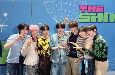 클로즈 유어 아이즈, 데뷔 6일 만에 '더쇼' 1위 쾌거+초동 판매량 31만장...'2025년 최고의 루키' 인증