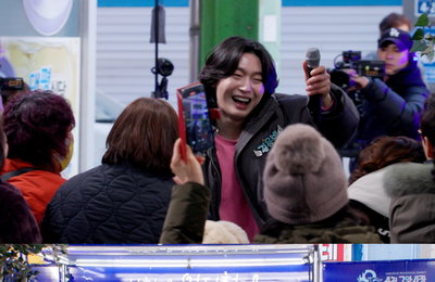 TV CHOSUN <미스터트롯3 TOP7 비긴즈> TOP10 '게릴라 콘서트' 도전, 영하 10도 강추위 속 관객 모집 성공할까?
