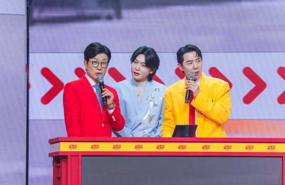 TV CHOSUN <사랑의 콜센타-세븐스타즈> 眞 김용빈 눈물 짓게 한 팬 정체는?
