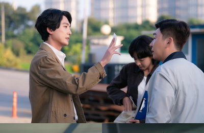 첫방 D-1 MBC <노무사 노무진> 정경호-아누팜, 공장에서 ‘일촉즉발’ 상황 전개에 긴장감 ↑