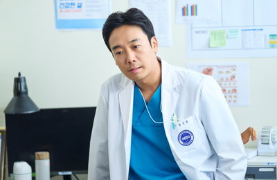 CJ ENM 드라마 프로젝트 ‘로드 투 외과의사’ 김남희X정성일 특별출연, 극과 극 의사 변신