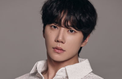 이준영, 新 프로필 이미지 공개... 고품격 비주얼로 '압도적 아우라 선사'