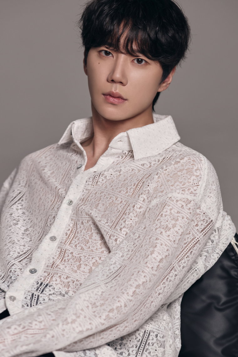 이준영,