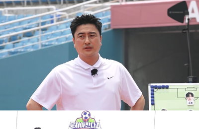 JTBC <뭉쳐야 찬다4> 1위 노리는 안정환 vs 1승 노리는 김남일, 양보 없는 팽팽한 대결 결과는?