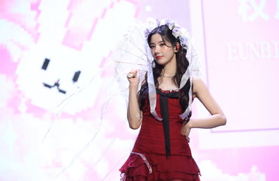 권은비, 충칭 단독 팬미팅 '权是心动' 성료 "팬들과 함께한 모든 순간이 감동, 오래오래 기억할 것"