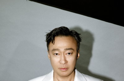 [화보] “배우는 연주자 같은 존재” 이성민이 밝힌 배우로서의 철학과 성찰