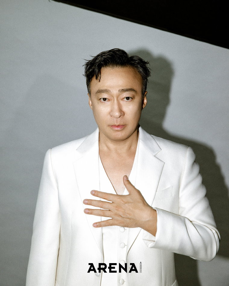 이성민,아레나옴므플러스
