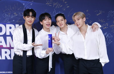 '믿고 듣는 그룹' 비투비, '2025 KWDA' K 월드 드림 리스너 초이스상 수상