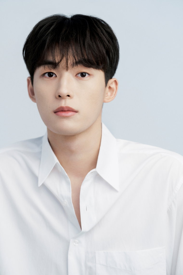 박정우